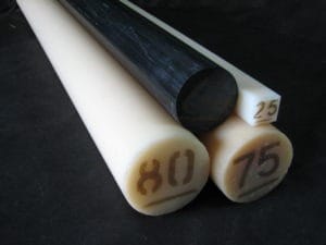 nylon6.6.6-tarugos-red.-e-quadra.-nat-e-preto-1-300x225