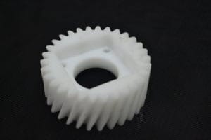 poliacetal-engrenagem-300x200
