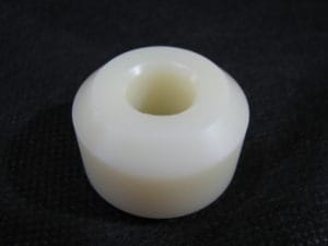 rodizios-em-nylon-300x225